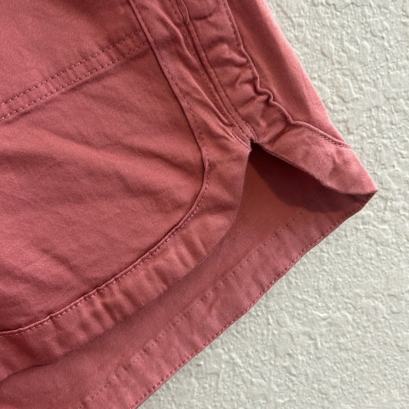 Cute mauve, drawstring shorts - Picture 5 of 10